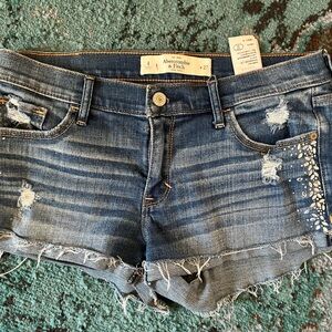 Abercrombie & Fitch Jean Shorts size 4 / 27 w rhinestones